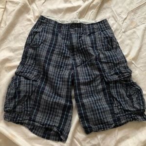 OTB boys plaid cargo shorts size 12